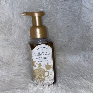 NWT Toasted Vanilla Chai gentle foaming hand soap